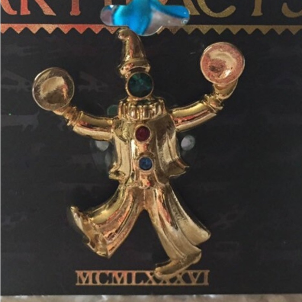 Artifacts Clown Pin On Original Card 1986 Gold Tone With Rhinestones